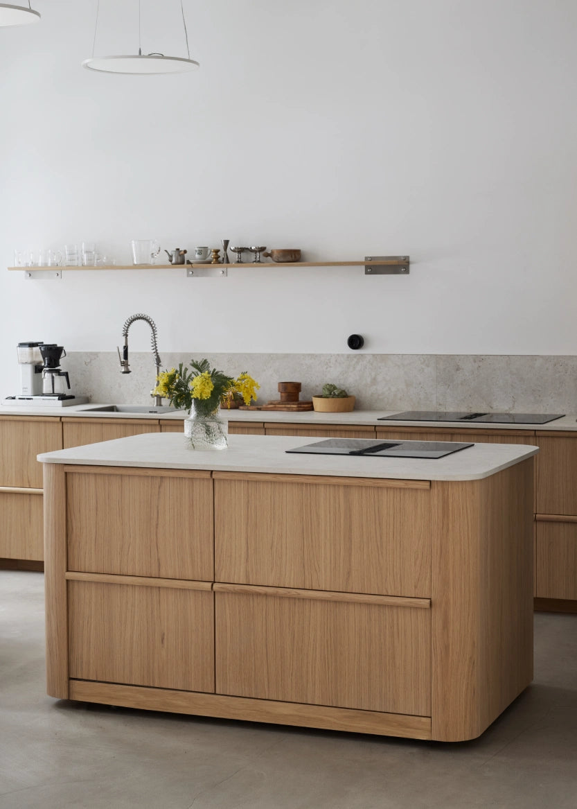 Oak cover panel for kitchen island, rounded corners - 102x88 cm