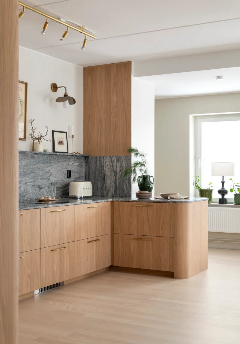 Oak cover panel for kitchen island, rounded corners - 102x88 cm